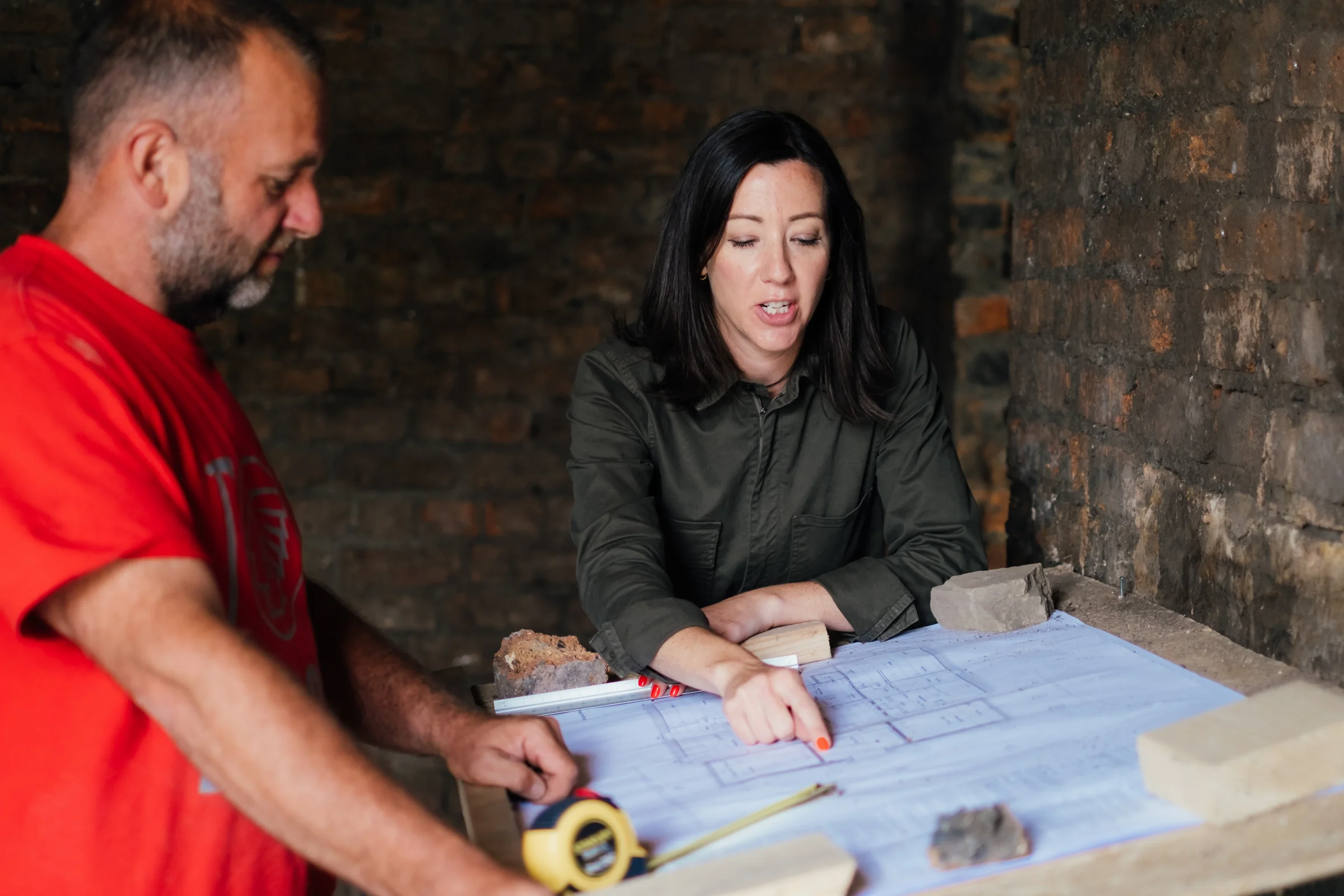 Meeting with contractor to discuss architect's plans